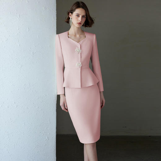IWY/秋冬粉色女总裁西装套裙女长袖珠宝接待工作服主持人演讲录课套装C2084+S2083 商品图2