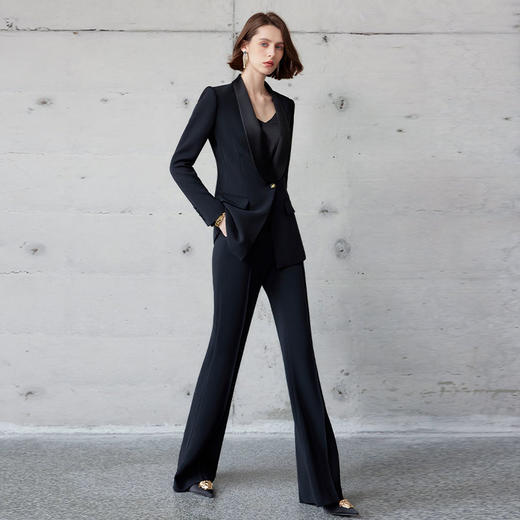 IWY/黑色职业西装套装女总裁范职业装气质显瘦通总裁经理通勤服装CP2122 商品图3