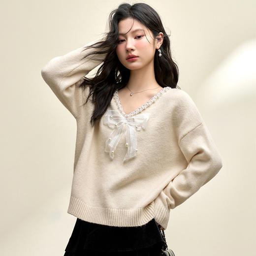 慵懒温柔甜美钉珠蝴蝶结针织衫女深V领宽松毛衣V3842947 商品图1