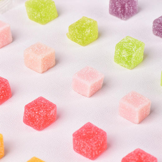 【超值39.9任选3盒！】奇事果汁味软糖 水果草莓白桃口味喜糖 118克休闲网红零食-QQ 商品图3