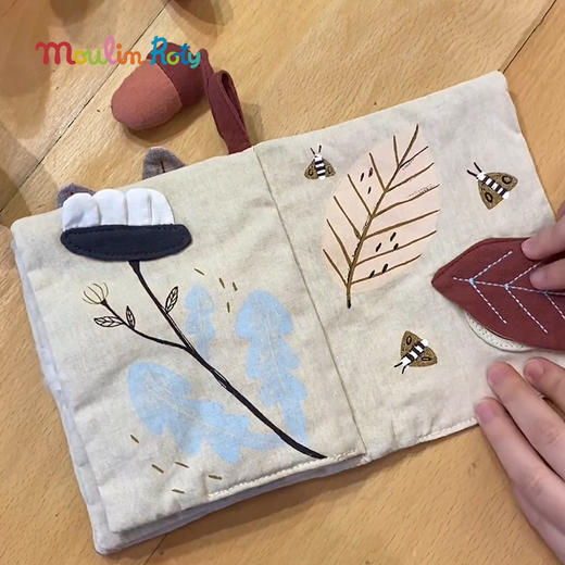 Moulin Roty  猴面包树下故事 多功能感官布书 适合0岁+ 生动形象 安全耐用 猴面包树下系列 法国品牌-669082 商品图10