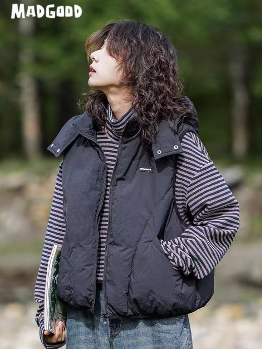 马得工地/MDYRF230912/不规则绗棉可拆连帽羽绒服马甲 商品图2