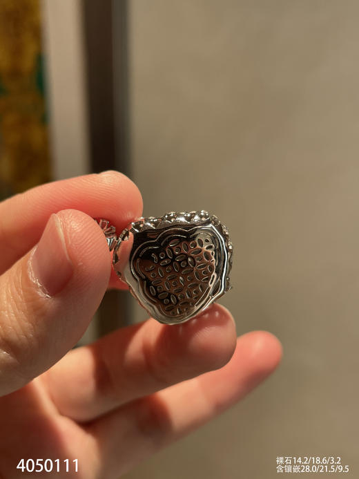 4050111，佛公吊坠。具体价格微信咨询 商品图8