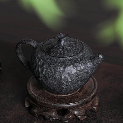 【冰碛岩】国大师何伟强亲工宝珠随形冰碛岩石壶 商品图1