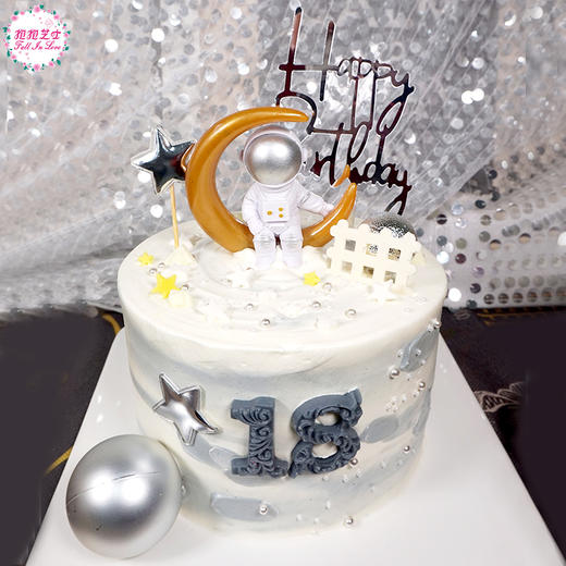 宇航员蛋糕 （蛋糕的数字可以自定义，下单时备注即可）   带你畅游浩瀚宇宙 商品图4