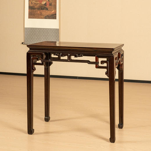 二十世纪 红木束腰马蹄腿攒接拐子纹半桌 商品图4