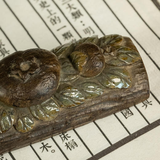 清 石雕石榴纹镇纸 商品图2