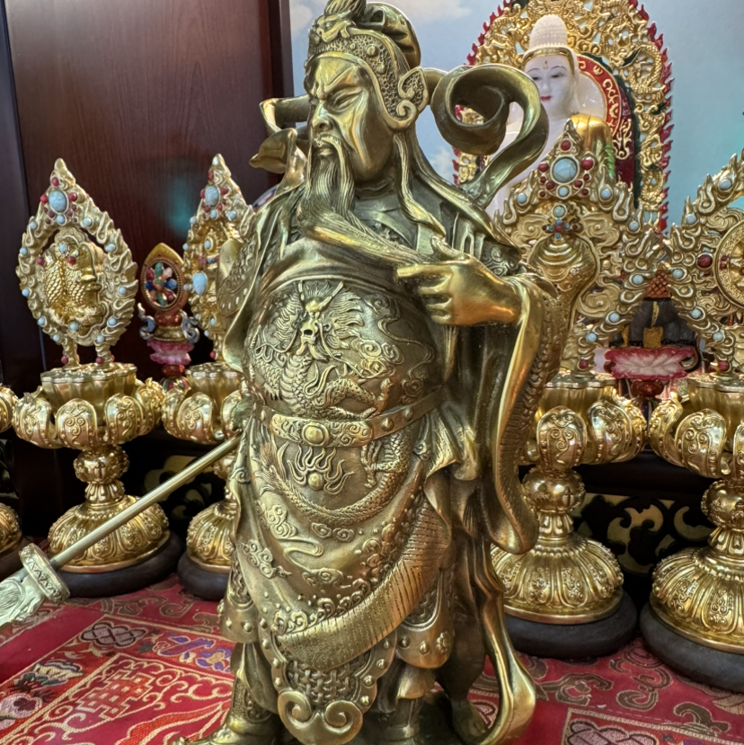 关公铜摆件（26公分）