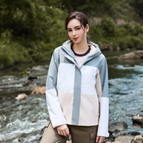 佐丹奴女装24新款防风防水【三合一】外套05374634