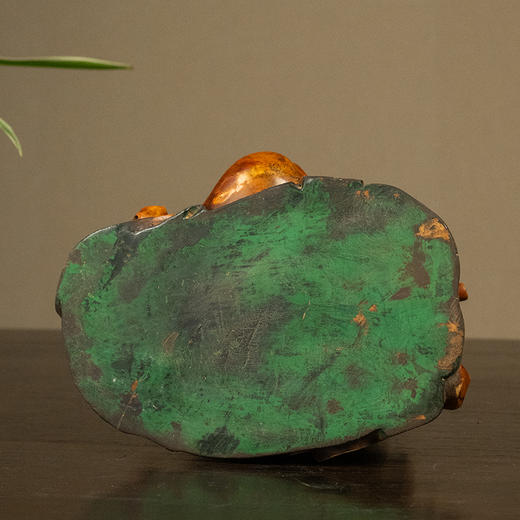 清 黄杨木漆金持如意自在观音 商品图3