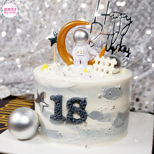 宇航员蛋糕 （蛋糕的数字可以自定义，下单时备注即可）   带你畅游浩瀚宇宙 商品图3