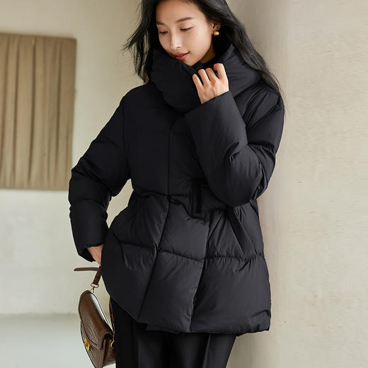 VICTORIA&VERA冬季系列-3“德芙小姐”极简风设计师款宽松磁吸大扣子A版白鸭绒中长款羽绒服 商品图4