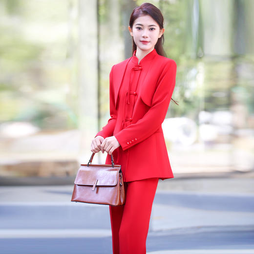 IWY/国风新中式西装套装正红色女装高级感年会礼服总裁范演讲主持西装FYC238+FYP241 商品图2