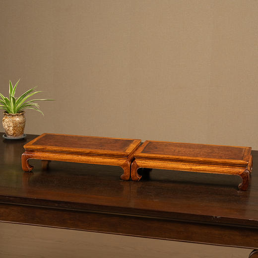 二十世纪 黄花梨镶瘿木彭牙鼓腿器座（一对） 商品图4