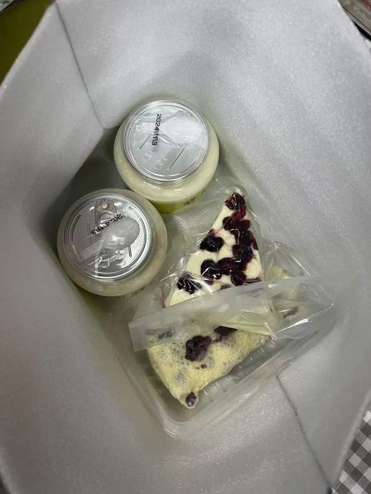 蒙尔草原奶皮子老酸奶/千层奶皮子，蛋白质含量高，糖分低，配料干净，保质期21天，千层奶皮子无添加，无防腐剂，没有保质期，冷藏1周吃完，辽宁省内包邮 商品图7