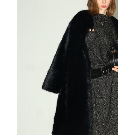 COCOBELLA仿貂绒横排工艺环保皮草外套长款保暖大衣FU3006-2 商品图2