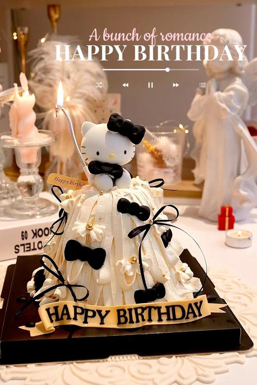 【黑蝴蝶结Kitty】-翻糖造型-新鲜水果蛋糕 商品图0