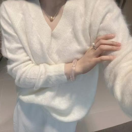 【à perles】云朵般温柔 24新款V领山羊绒拉毛羊绒衫【现货】 商品图4