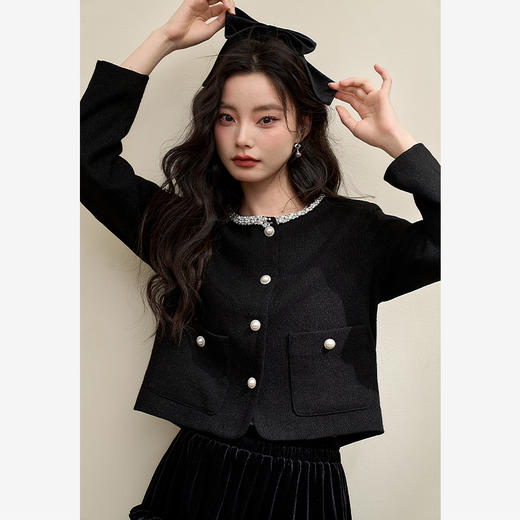 西遇黑色小香风外套女新款名媛风珍珠圆领贵气法式开衫D3742630 商品图1