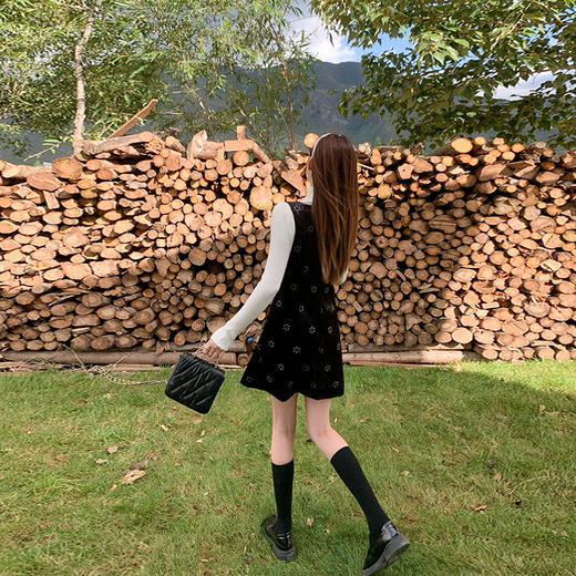 <曾小咸推荐>法式复古丝绒印花背心连衣裙 商品图4