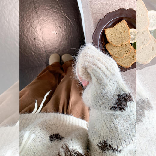 <曾小咸推荐>慵懒风杏色圆领套头爱心毛衣 商品图2