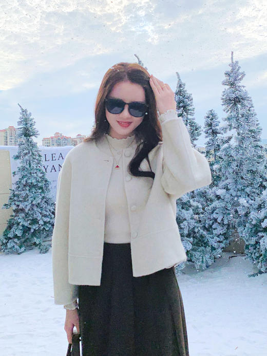 【百图lulu定制】【泰安双面呢】端庄 圆领  不易皱  天丝羊毛 双面呢 短款大衣 商品图8