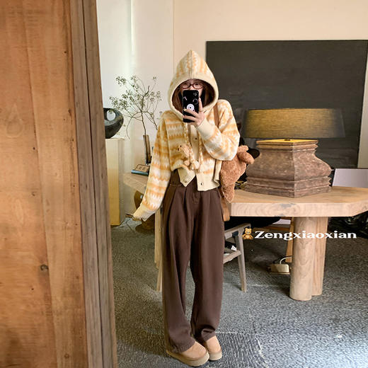 <曾小咸推荐>冬季复古黄条纹连帽小熊毛衣 商品图3