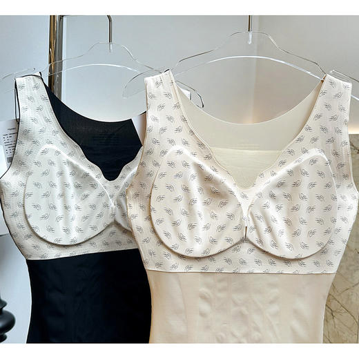 【三合一塑形】官网899！雕花背心女 纤薄无痕聚拢带乳胶胸垫免穿文胸 商品图4
