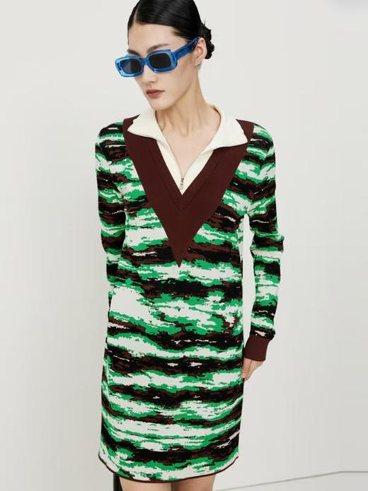 MF抽象V领针织衫A1CX3867M 商品图0