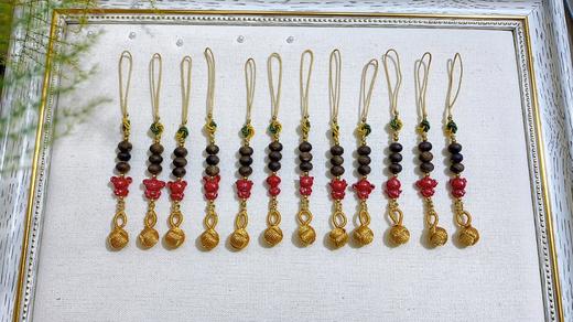 十二生肖挂件朱砂沉香创意饰品手机挂件 商品图0