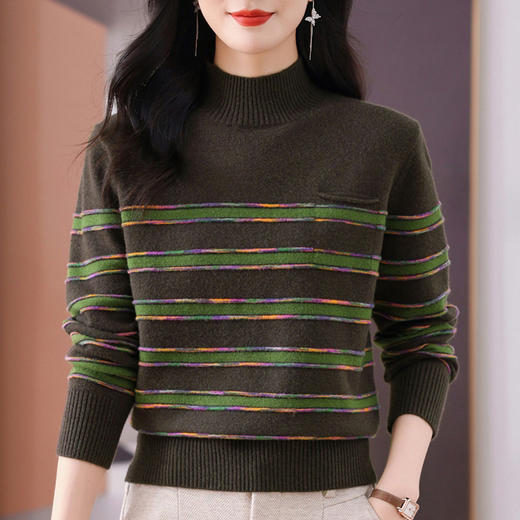 CC-101-35447秋冬新款半高领条纹彩色线针织打底衫女士时尚套头厚毛衣内搭外穿 商品图3