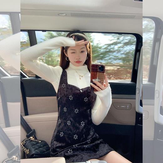 <曾小咸推荐>法式复古丝绒印花背心连衣裙 商品图0