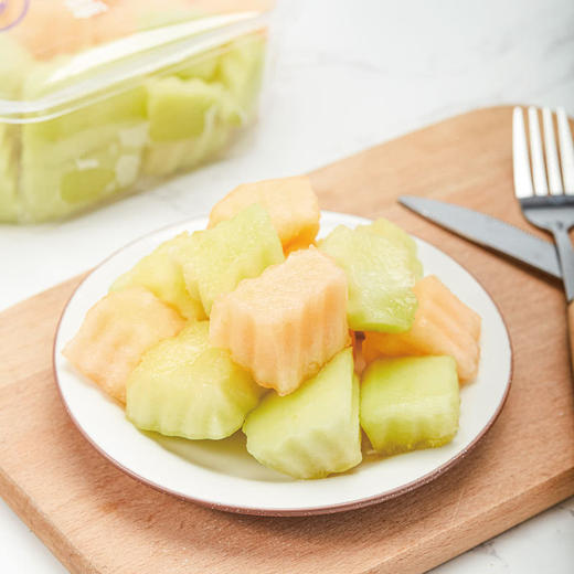 MM 山姆 鲜切双拼蜜瓜块 700g 商品图3