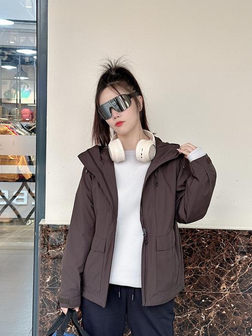 【云粉节】【5折】6楼OUTDOOR新款防风防水休闲舒适款外套 吊牌价999元惊喜价499 商品图2