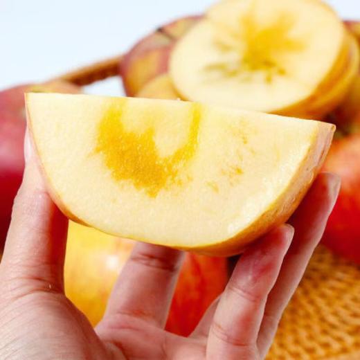 【新疆阿克苏冰糖心苹果】顺丰/京东包邮 香甜多汁 脆甜爽口 果形饱满 味道清新不甜腻 4种规格任选 商品图5