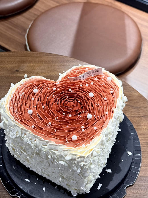 渐变爱心奶油蛋糕 商品图0