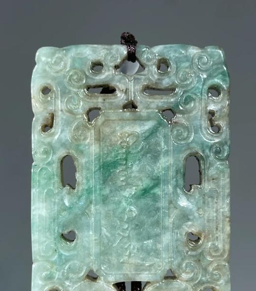 翡翠鏤雕玉雕螭龙纹斋戒牌，顺丰包邮 商品图2