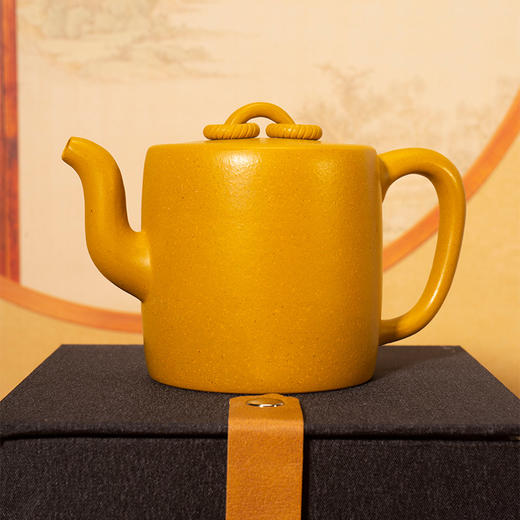 【经典】宜兴黄金段泥景舟双圈紫砂壶 商品图1