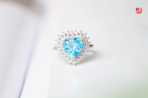 托帕石爱心戒指  镶嵌：925银镶 商品图0