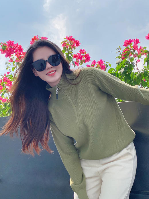 【百图lulu定制】【极简毛衣】极简风 拉链 抗起球安迪绒 柔软 长袖毛衣 商品图0