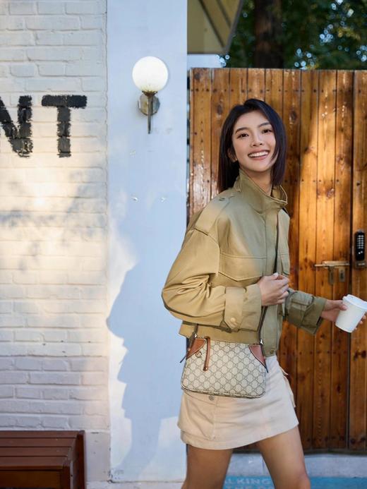 古驰Emblem可调节肩带拉链开合字母图案涂层帆布手提单肩包（HH） 商品图6