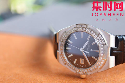 【VC江诗丹顿全新Overseas CC纵横四海系列】
1225v/1205v 女士石英腕表 表径33mm 商品图6