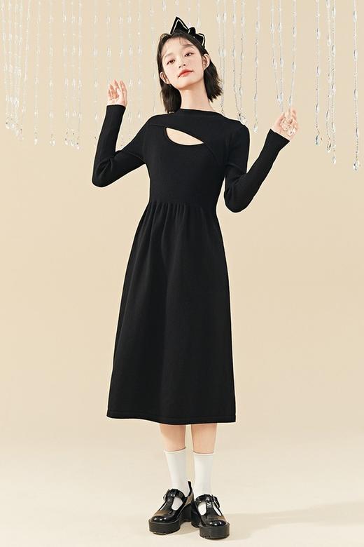 KUOSE/阔色 斜肩性感黑色镂空连衣裙 14736 商品图1