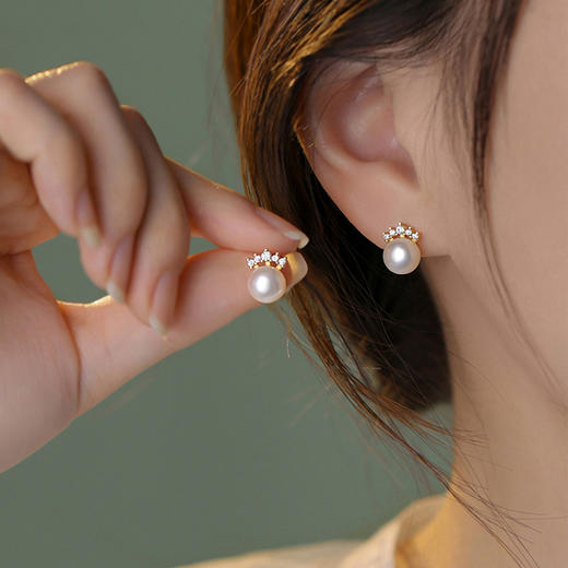 Winy925纯银优雅皇冠耳钉轻奢小众高级感珍珠耳饰送女友送闺蜜节日生日礼物 商品图7