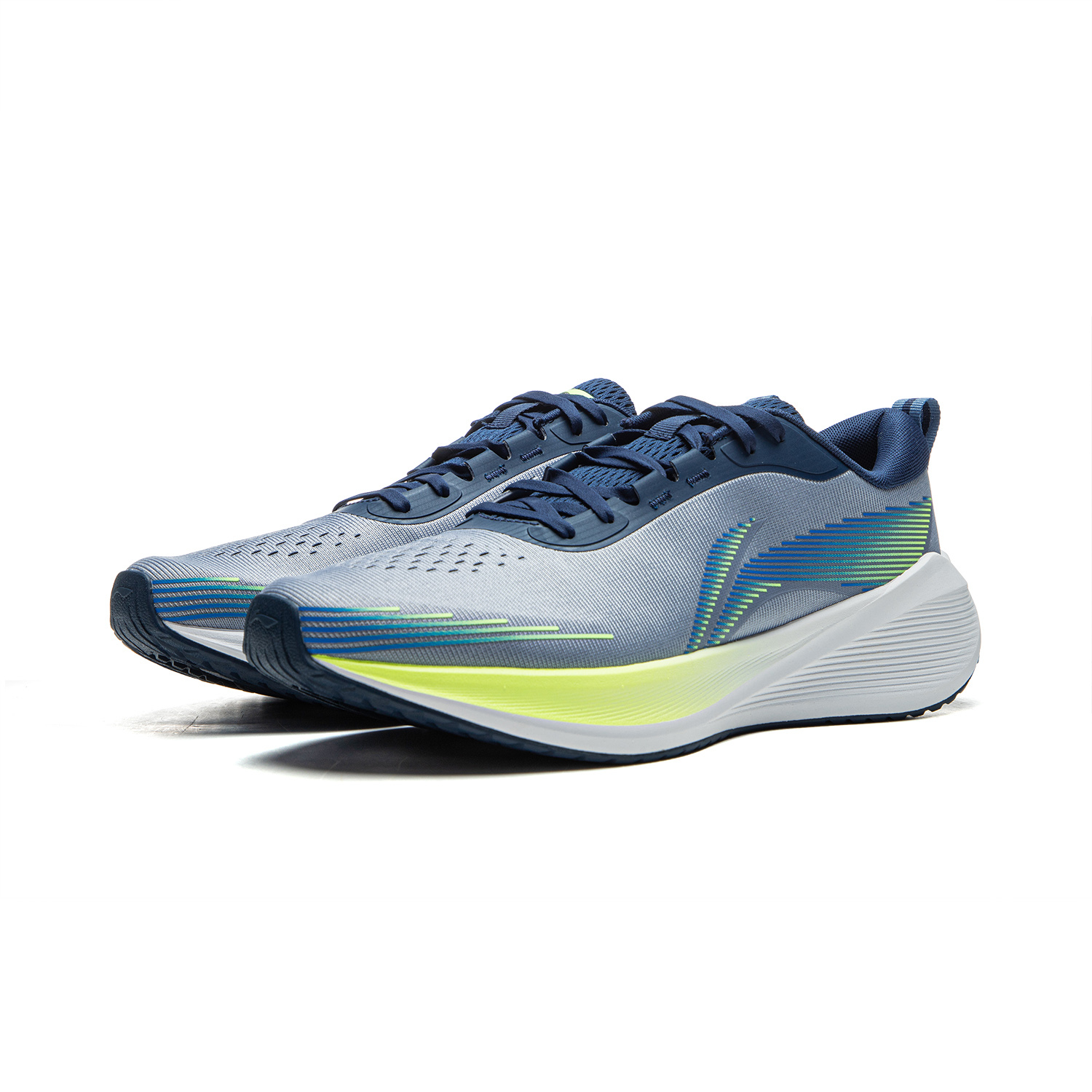 李宁跑步系列男子踏风跑步鞋类AGLU321