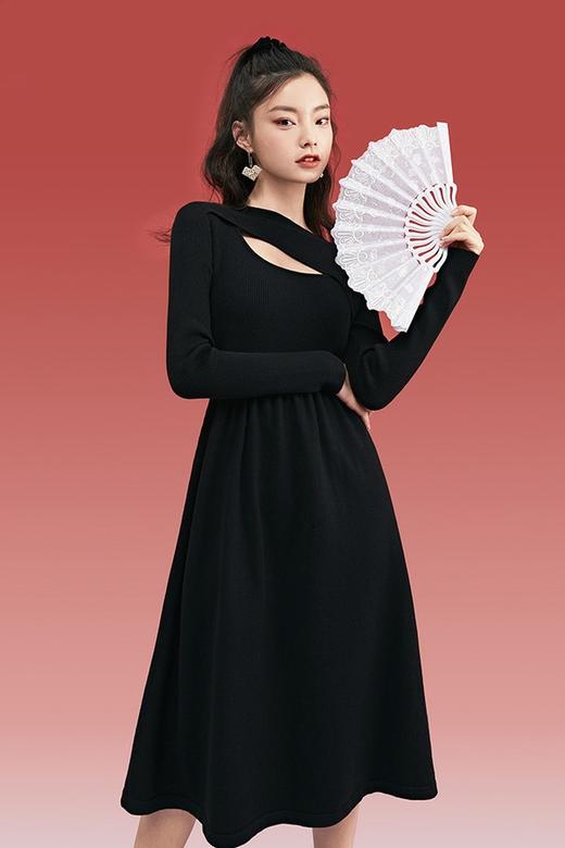 KUOSE/阔色 斜肩性感黑色镂空连衣裙 14736 商品图0