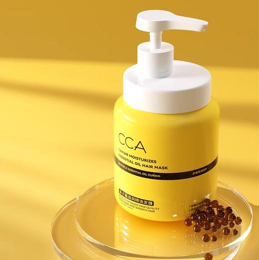 CCA鱼子酱滋润精油发膜 鲟鱼子精华+5重植萃精油 奇迹花香调 持久留香 1000g/瓶 商品图3