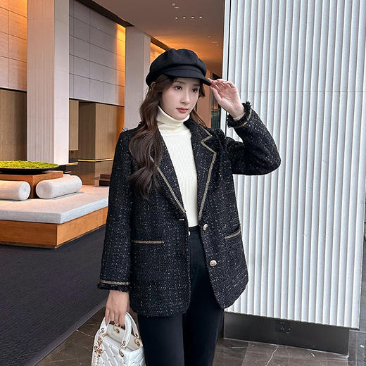 奢姿大码女装2024冬季小香风粗花呢胖妹妹时尚翻驳领夹棉气质外套9944391148 商品图2