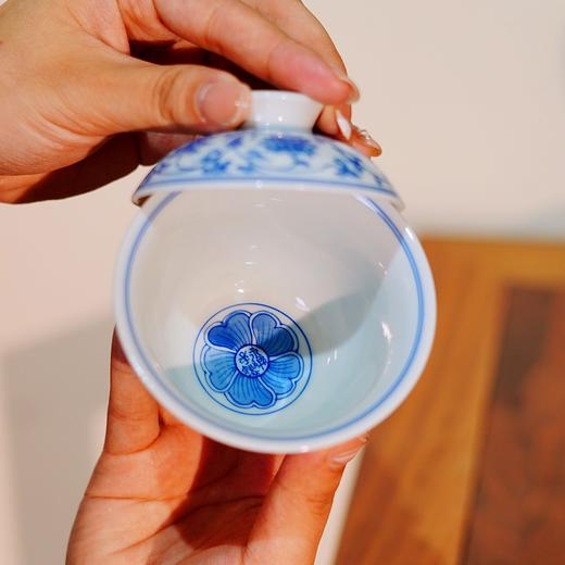 【怀宣临古】青花明成化缠枝莲二才盖碗130CC 商品图2