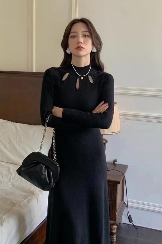 SIA SAYLOR 优雅镂空针织长款连衣裙 14812 商品图5